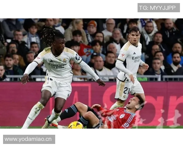 皇马与皇家社会的精彩对决最终比分揭晓,球迷们热议比赛亮点与精彩瞬间 皇马与皇家社会的精彩对决最终比分揭晓,球迷们热议比赛亮点与精彩瞬间